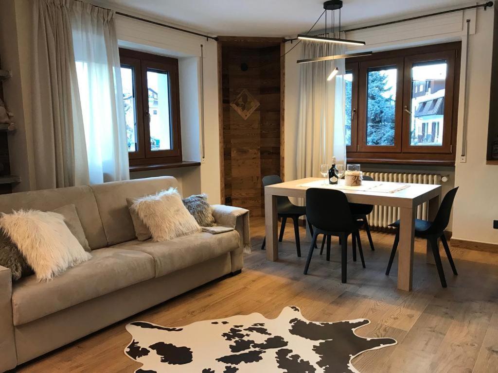 4Seasons Appartamenti Sauze D'Oulx Bagian luar foto