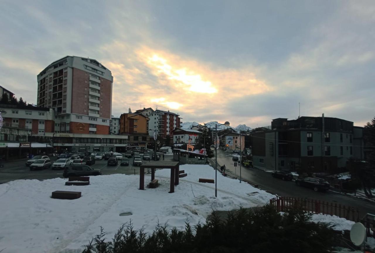 4Seasons Appartamenti Sauze D'Oulx Bagian luar foto